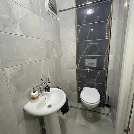 Gecekusu Apartament İzmir